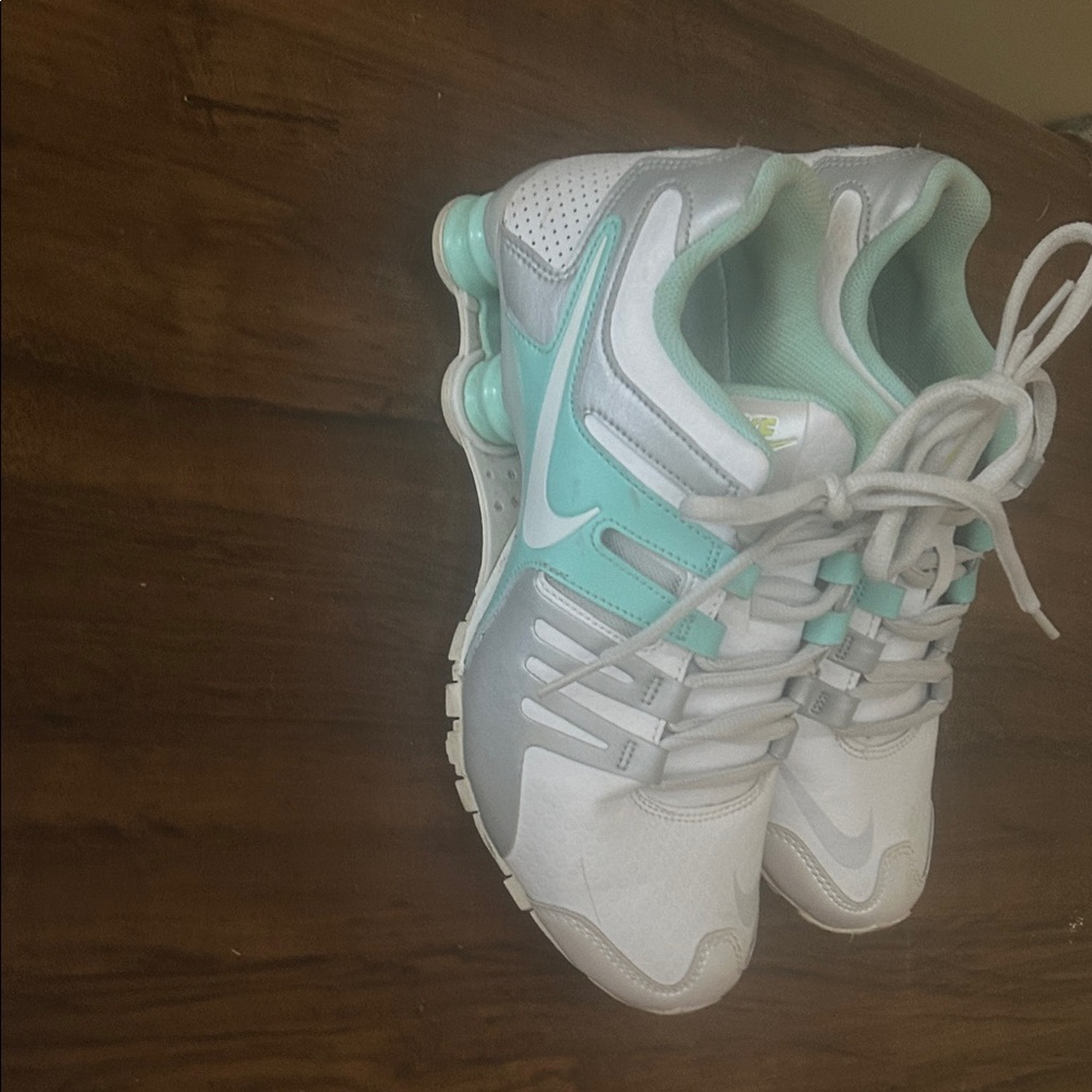 Nike White and Light Green SneakersNike AirMax